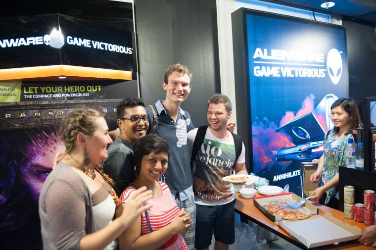 966457_551997954839011_631275274_o