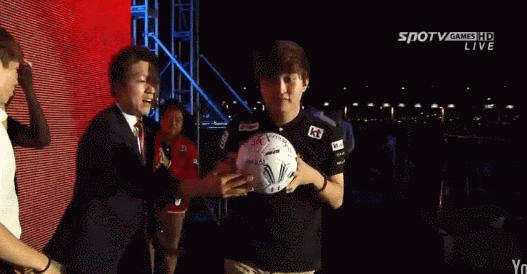 GlaringGregariousJunebug